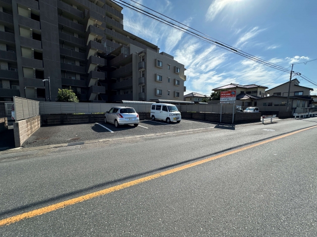 松堀パーク第４駐車場の月極駐車場3
