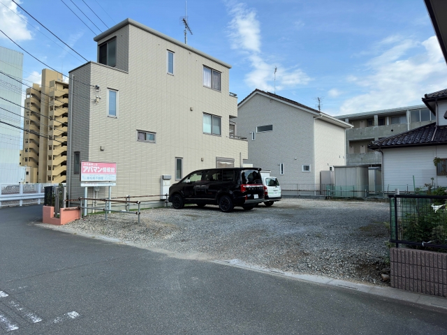 箭弓町小熊駐車場の月極駐車場3