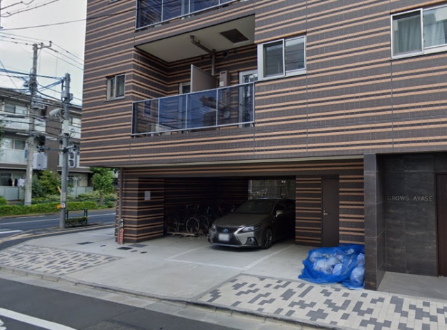 GROWS綾瀬の月極駐車場