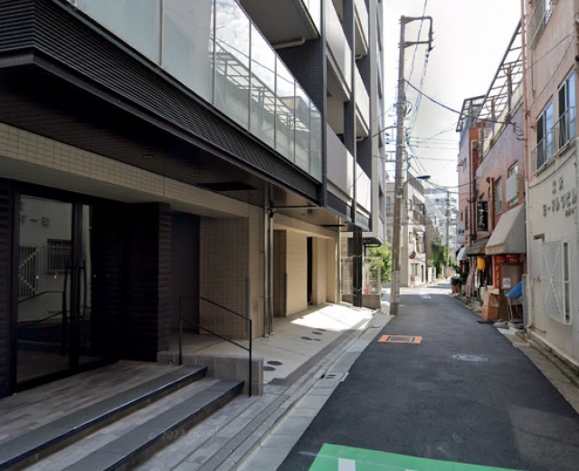 Log Komagomeの月極駐車場
