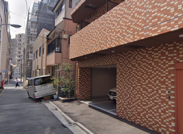 Log御徒町の月極駐車場