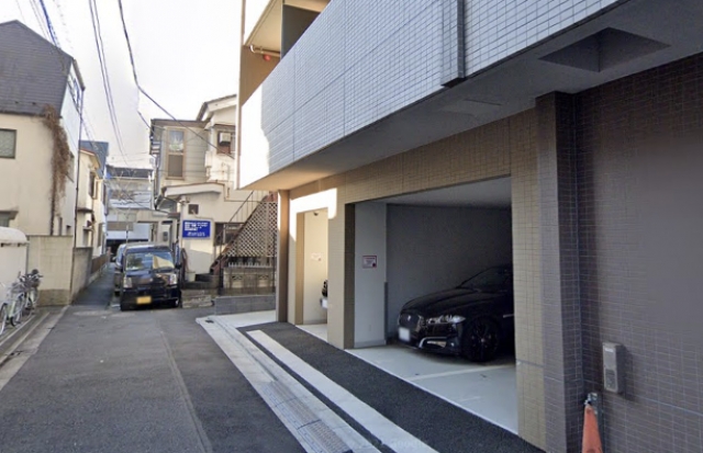 ディアレイシャス大森WESTの月極駐車場