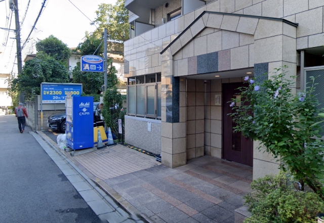 パークウェル渋谷本町の月極駐車場
