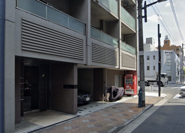 フュージョナル五反野の月極駐車場
