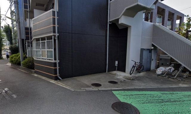 ブライズ高井戸の月極駐車場