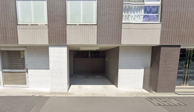 ブライズ高田馬場の月極駐車場