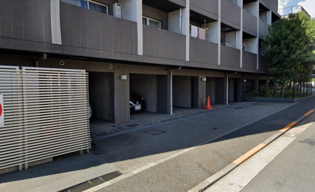 ブライズ上池台の月極駐車場