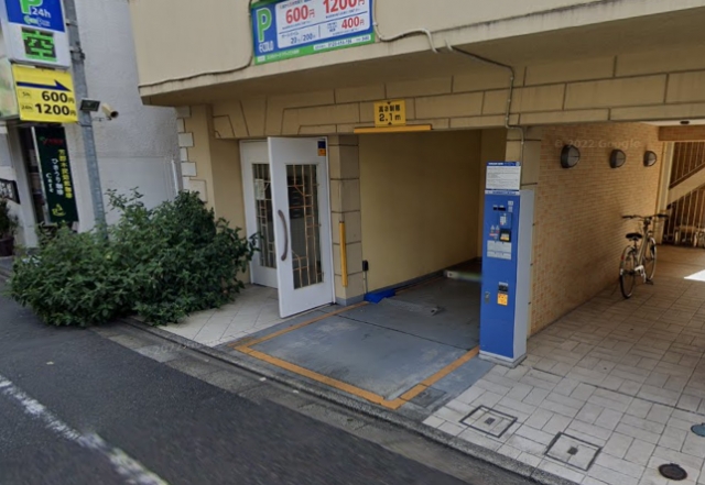 ブライズ大森町の月極駐車場