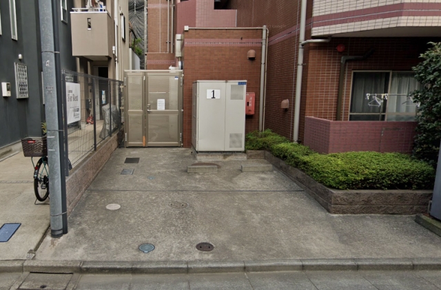 ベルグレードKSの月極駐車場