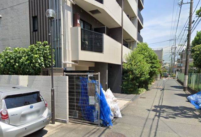 ベルグレードOZの月極駐車場