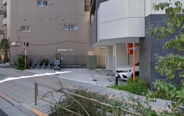 ベルグレード大山の月極駐車場