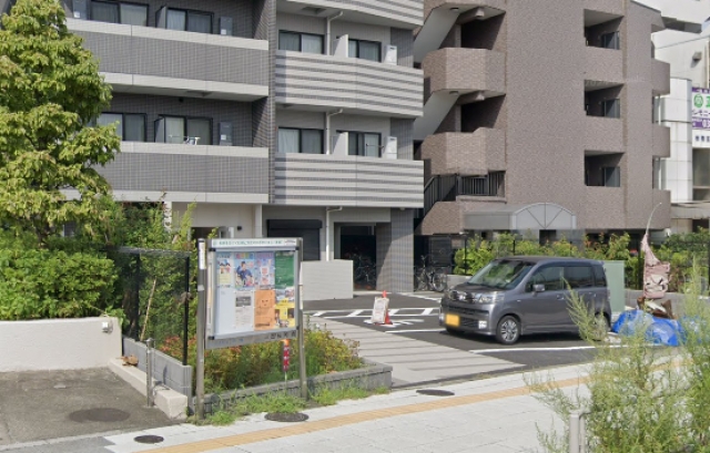 ラフィスタ志村坂上の月極駐車場