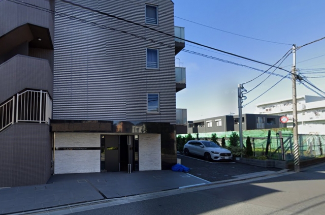 ラフィスタ練馬春日町の月極駐車場