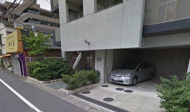 ル･リオン多摩川GRAND-COURTの月極駐車場