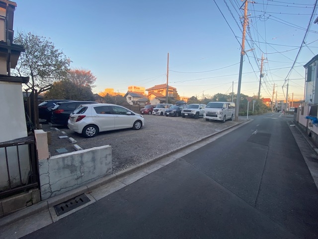 白鍬中央駐車場の月極駐車場