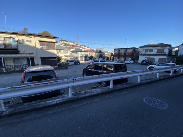 森　峯雄　駐車場の月極駐車場4
