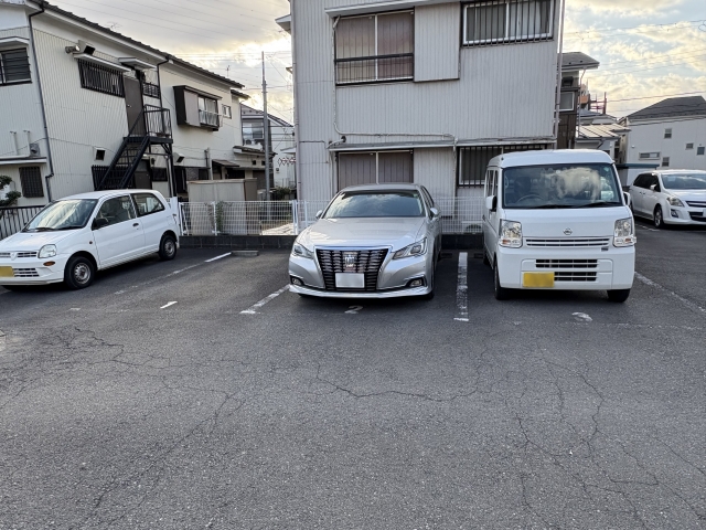森（篠原西町136-8）駐車場の月極駐車場2
