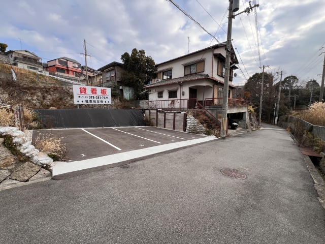 源平町駐車場の月極駐車場2