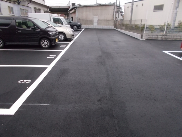 妙宣寺モータープールの月極駐車場2