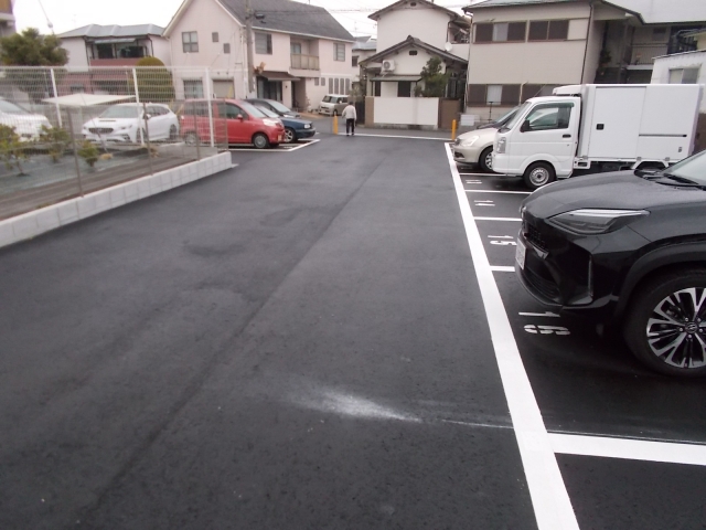 妙宣寺モータープールの月極駐車場3