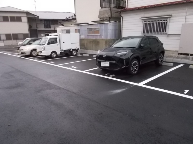 妙宣寺モータープールの月極駐車場5
