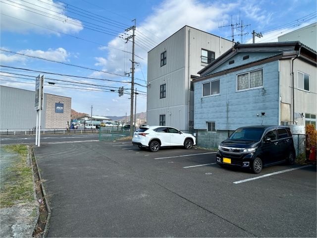 駅前町　Ｍ　駐車場の月極駐車場
