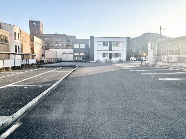 大手町　Ｆ　パーキングの月極駐車場