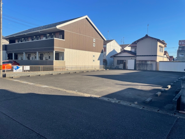 大塚ガレージの月極駐車場