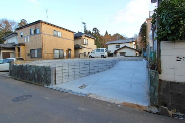平山パーキングの月極駐車場
