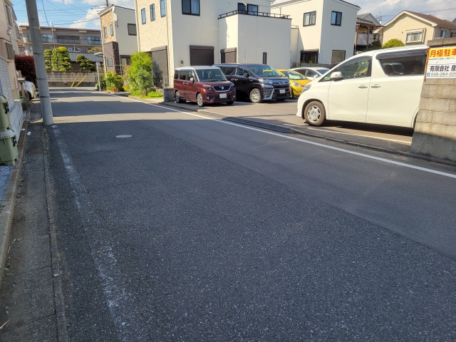 八幡木第10駐車場の月極駐車場