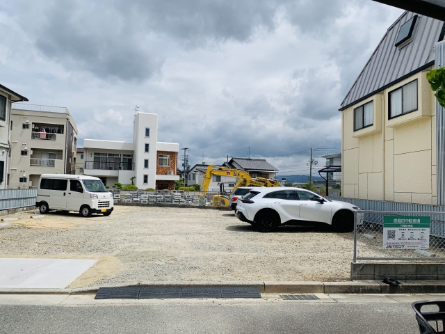 鹿塩田中駐車場の月極駐車場