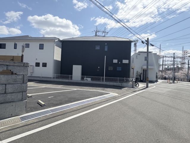 栄モータープールの月極駐車場3