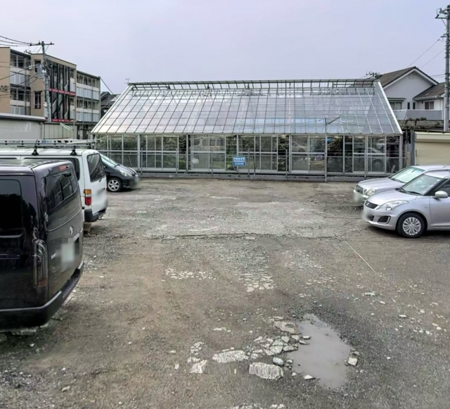 河原定男駐車場の月極駐車場