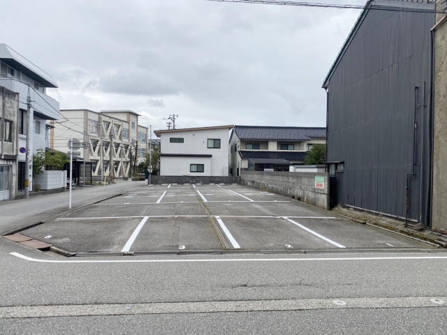 柳町3丁目パーキングの月極駐車場