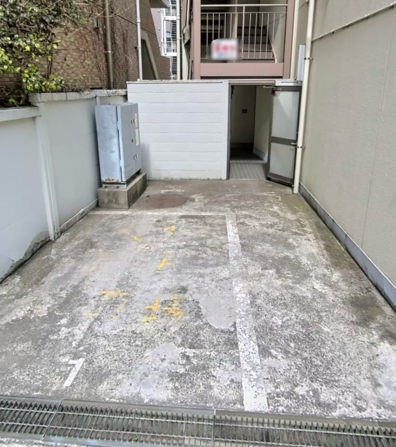 目白久保ビル駐車場の月極駐車場