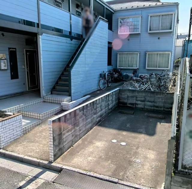 ウィンベル綾瀬駐車場の月極駐車場