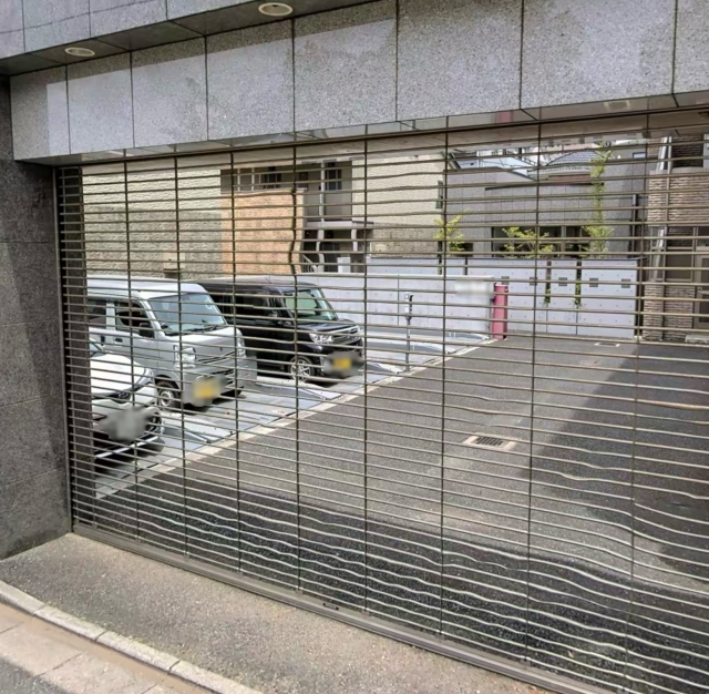 ザ・ロイヤルⅠ駐車場の月極駐車場