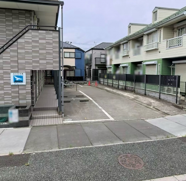 ロイヤル行徳駐車場の月極駐車場