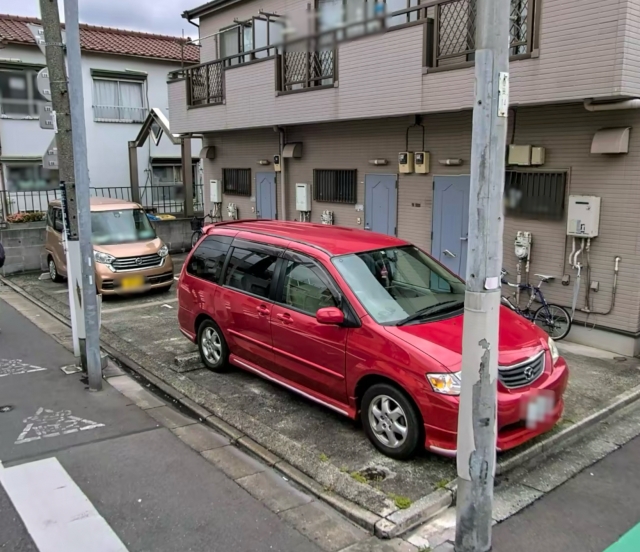 ウッディアパート駐車場の月極駐車場