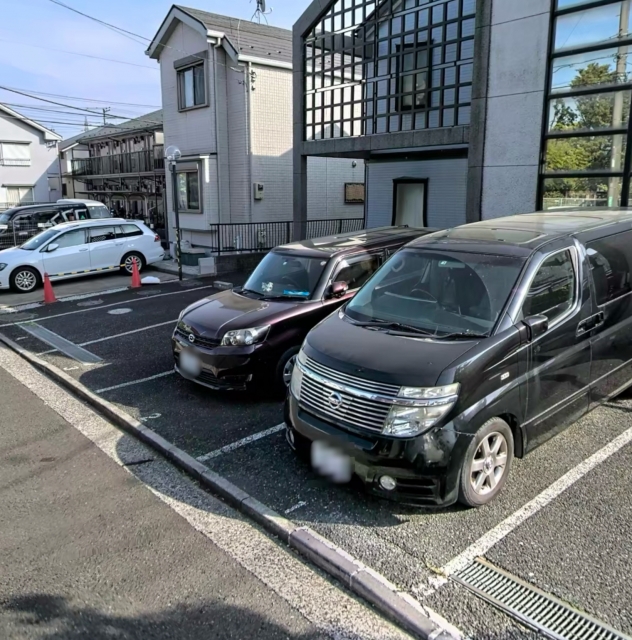 メイプルリーフ駐車場の月極駐車場