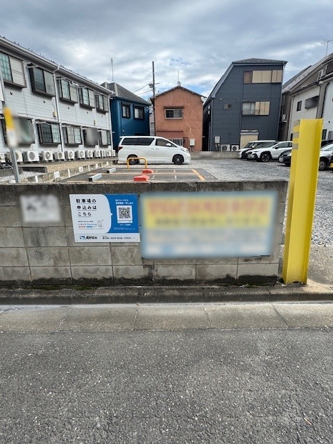 エクレール駐車場の月極駐車場
