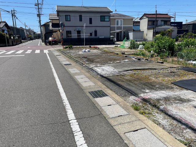 萱場東町2丁目駐車場の月極駐車場