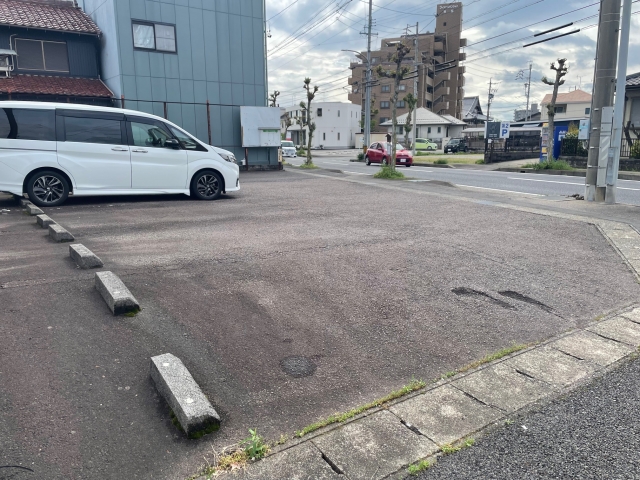 東島5丁目駐車場の月極駐車場2