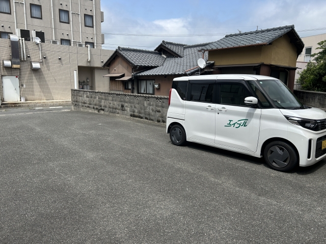 宇部ステーションホテル前　月極駐車場の月極駐車場