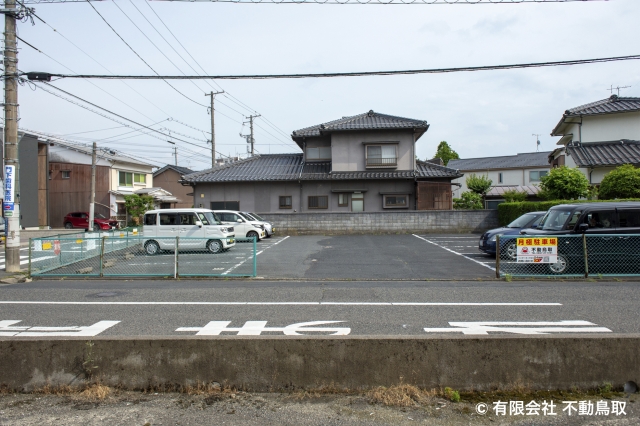 吉方温泉杉本駐車場の月極駐車場