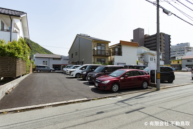 西町2丁目駐車場の月極駐車場