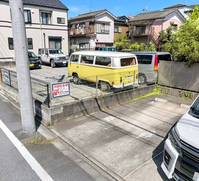 サンパーク駐車場の月極駐車場