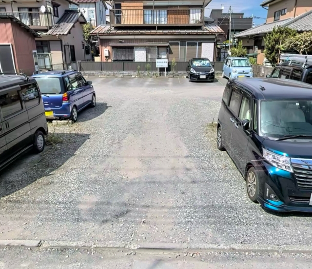 中垣内駐車場の月極駐車場