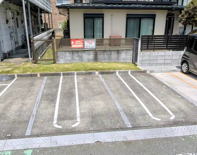 ハイツ雅駐車場の月極駐車場