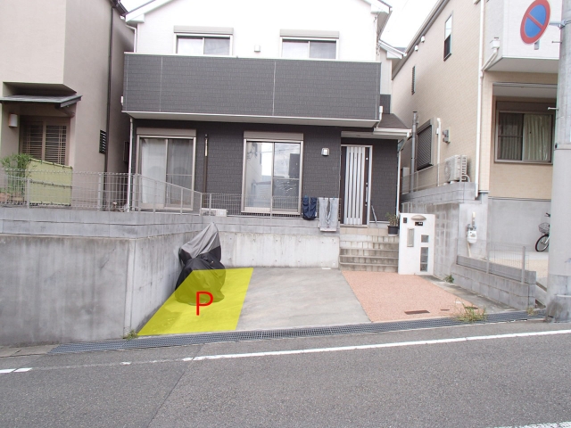 平井ガレージの月極駐車場